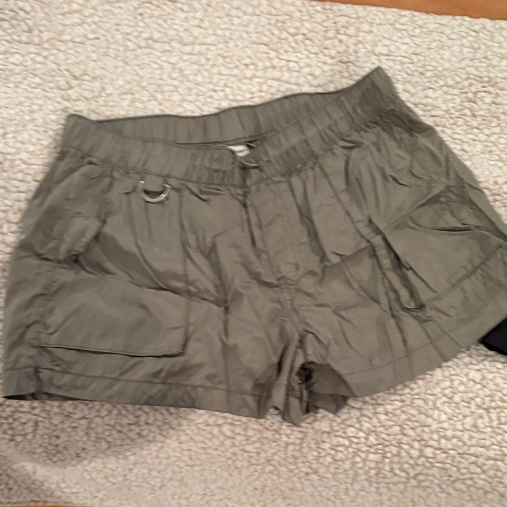 No Boundaries Khaki Cargo Shorts for Women